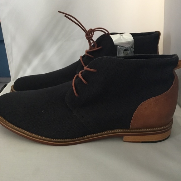 SHOES FOR MEN. - Picture 2 of 9